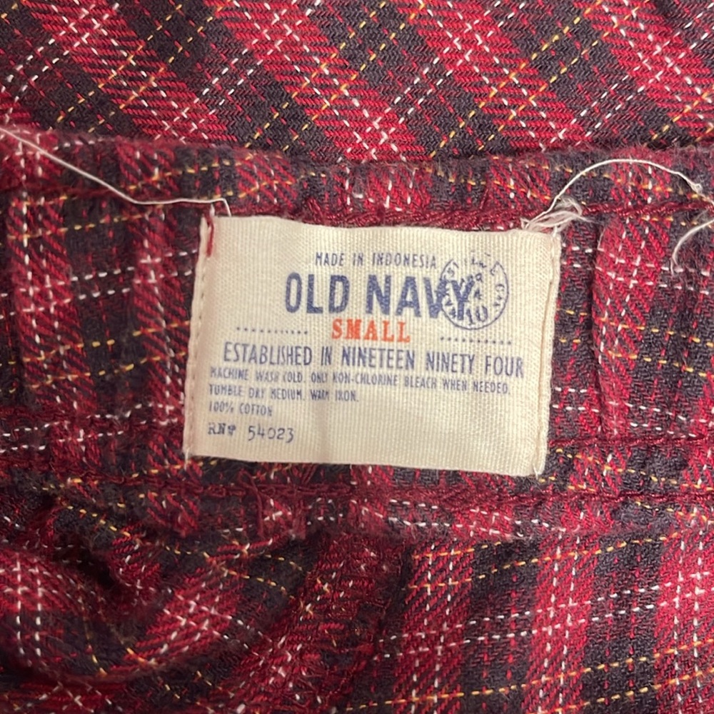 Old Navy Red Plaid Pajama Pants - Picture 8 of 8